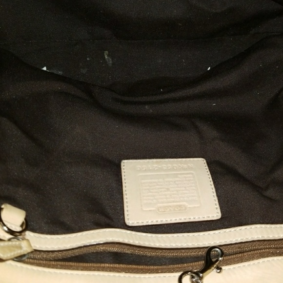Authentic Coach Handbag - Picture 4 of 4